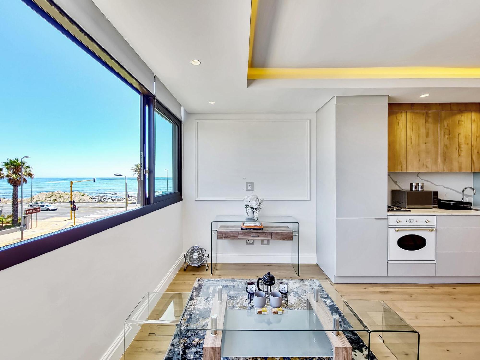 With Ocean And Promenade View Sea Point