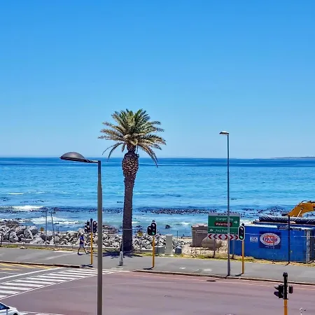 Studio With Ocean And Promenade View Sea Point Kapstadt Exterior foto